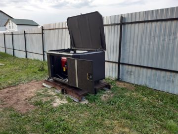 Генераторная установка в кожухе с усиленной шумоизоляцией с зимним комплектом